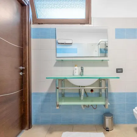 Garda House - Free Pool And Parking Daire