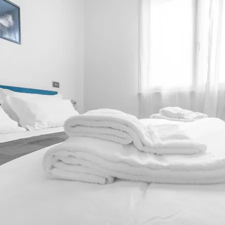 Garda House - Free Pool And Parking Daire