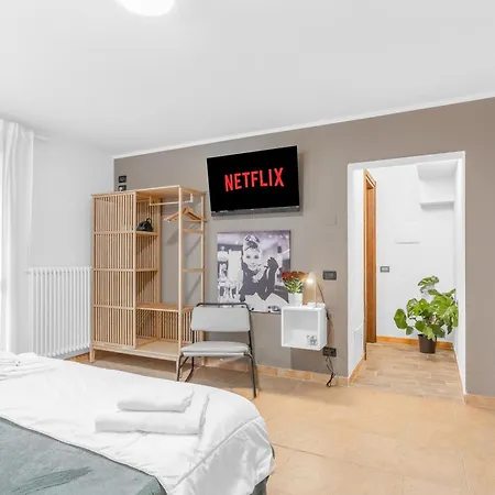 Garda House - Free Pool And Parking Daire Castelnuovo del Garda