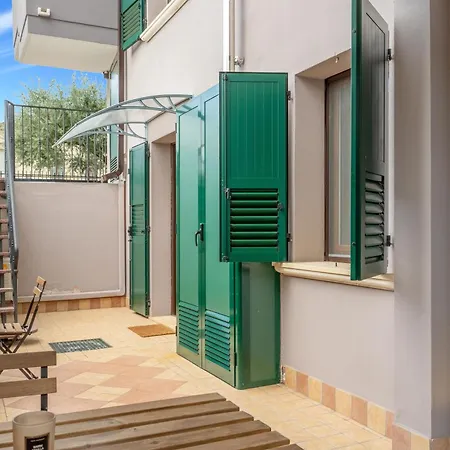 -free Pool And Parking- Garda House קסטלנואובו דל גארדה