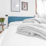 Garda House - Free Pool And Parking